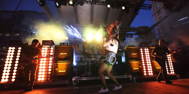 Sleigh Bells (Photo by: Riley Taylor, AUX TV)