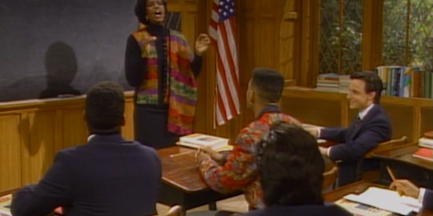 Aunt Vivian sings to Will's Bel-Air Prep class (S01E17: 