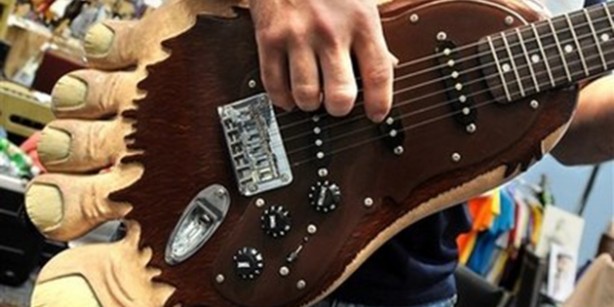 The Bigfoot guitar