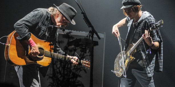 Neil Young + Promise Of The Real (Photo by: Stephen McGill, AUX TV.)