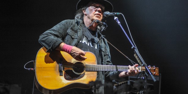 Neil Young + Promise Of The Real (Photo by: Stephen McGill, AUX TV.)