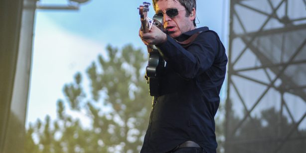 Noel Gallagher's High Flying Birds at Echo Beach (Photo by: Stephen McGill, AUX TV)